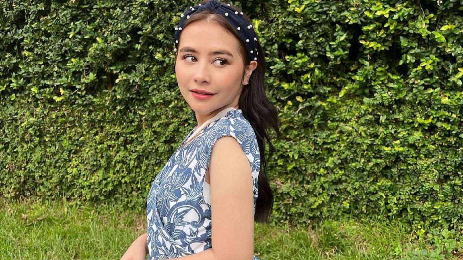 biodata prilly latuconsina md entertainment