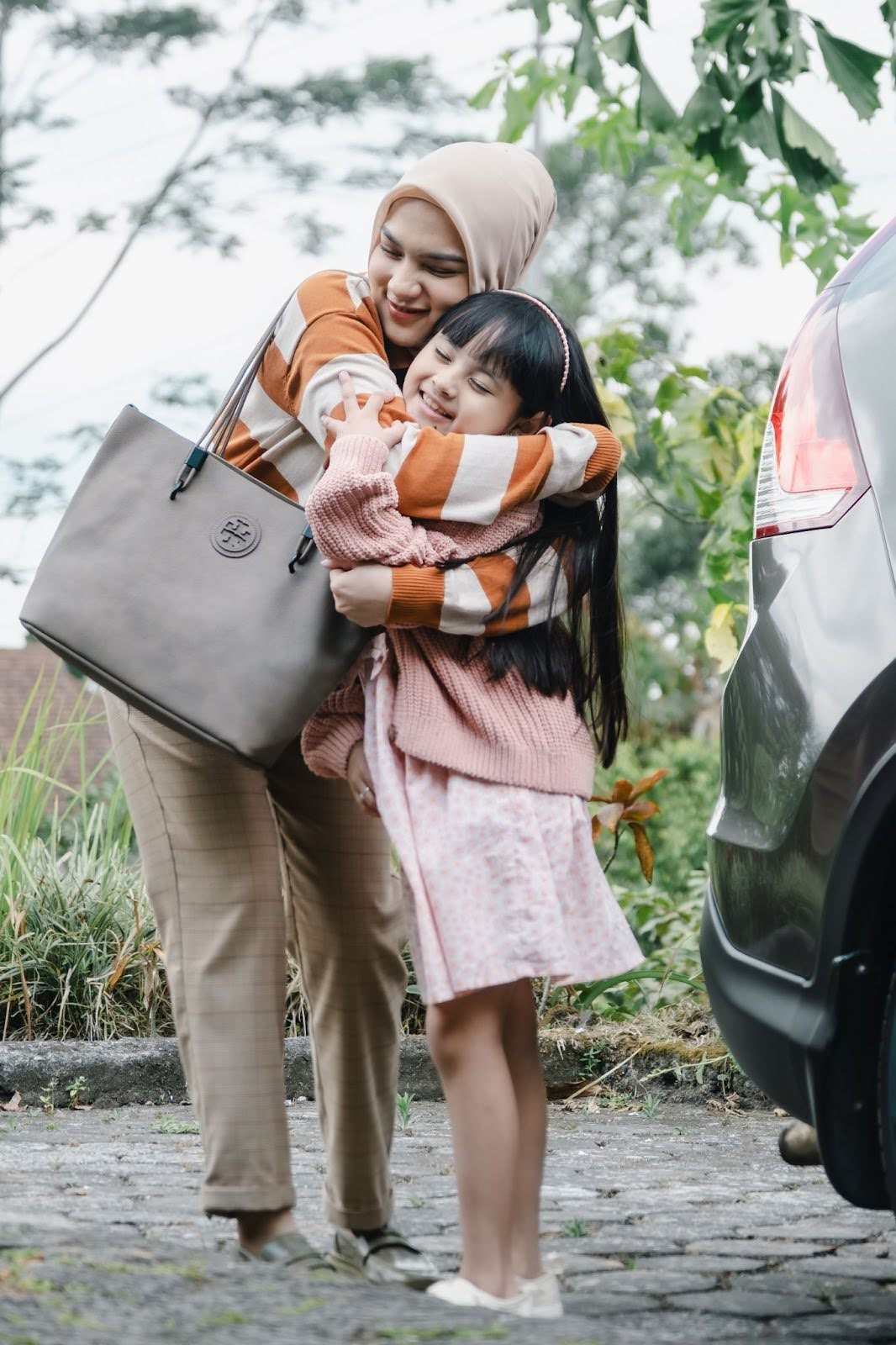 cerita tentang ipar adalah maut md pictures