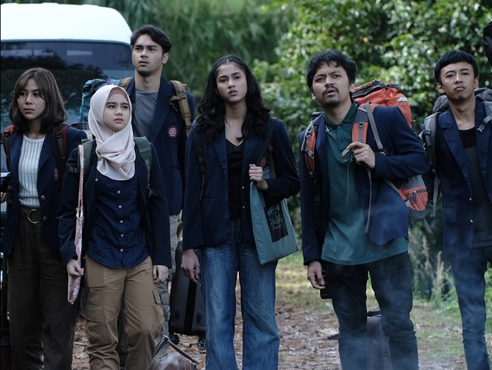 ayu kkn desa penari md pictures