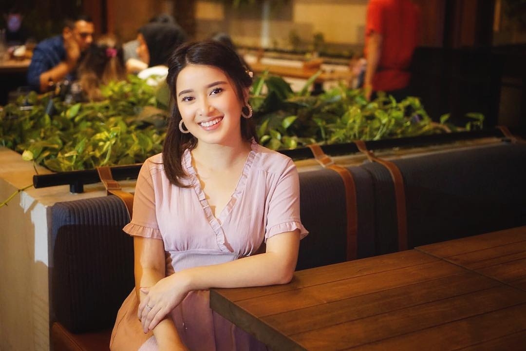 biodata rosiana dewi md entertainment
