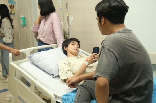 Kevin Ardilova sebagai Jojo di film Laura.