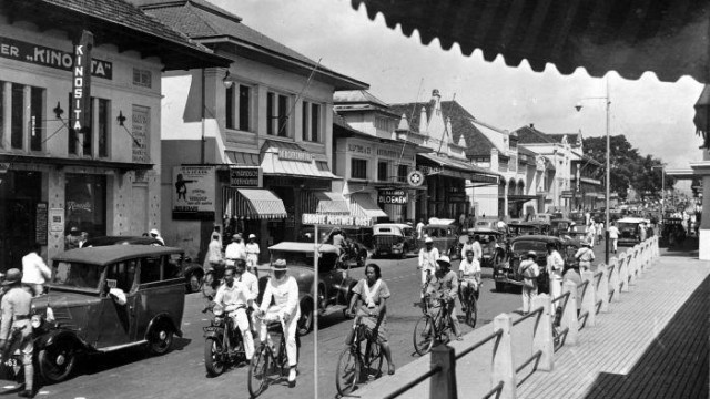 tantangan main film sewu dino md pictures